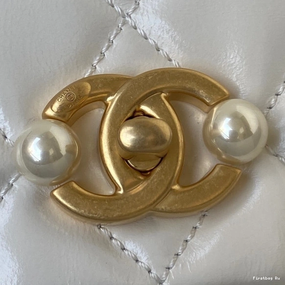 First Bag Ru FLAP CHANEL BAG 0815